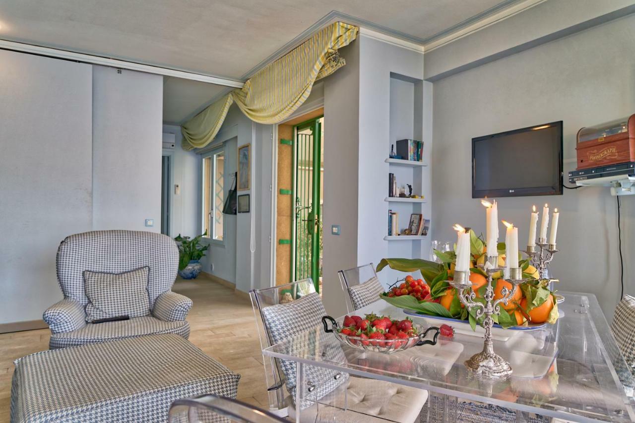 Luxury Apartment And Charm Sea View Isola Bella Таормина Экстерьер фото